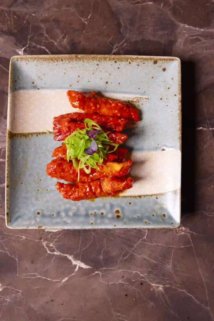 Spicy shredded lamb starter